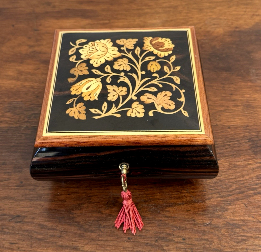 Vintage Reuge Swiss Music Jewelry Box Key The Rainbow Connection Floral Inlay